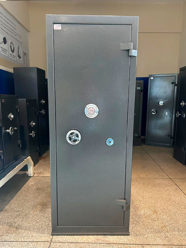 CM130G